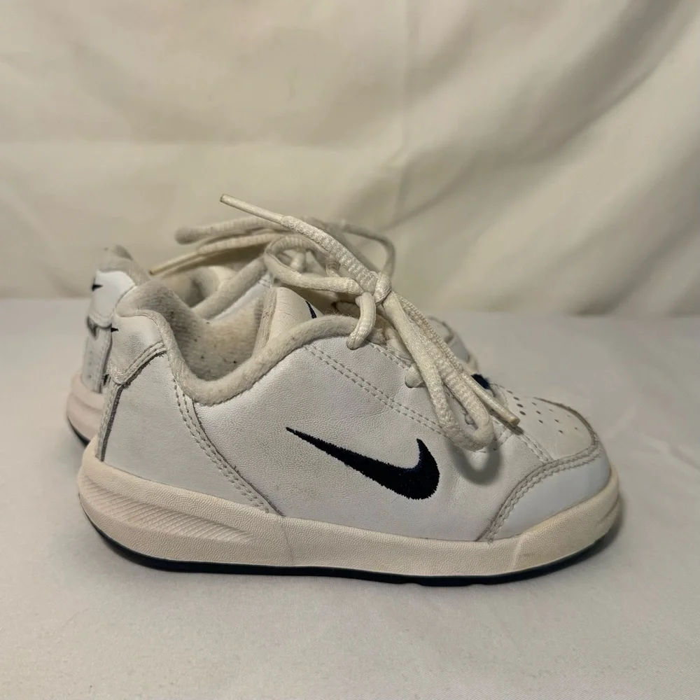 Vintage Nike (Play) Lace Up Sneaker Shoes 6.5‎ C Toddler Size 6.5C White
